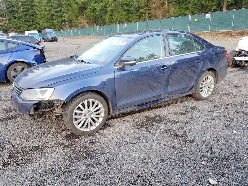 VOLKSWAGEN JETTA SEL 2011 with VIN 3VWLX7AJXBM337779 - Photo from auction