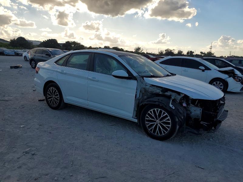 Photo 4 from auction – 2019 VOLKSWAGEN JETTA with VIN 3VWC57BU5KM063907