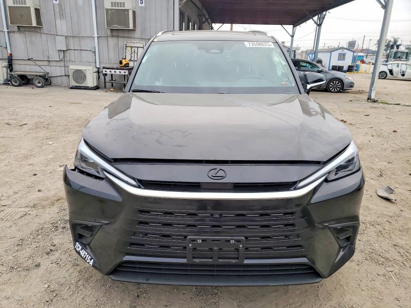 Photo 5 from auction – 2025 LEXUS TX with VIN 5TDAAAA69SS015381