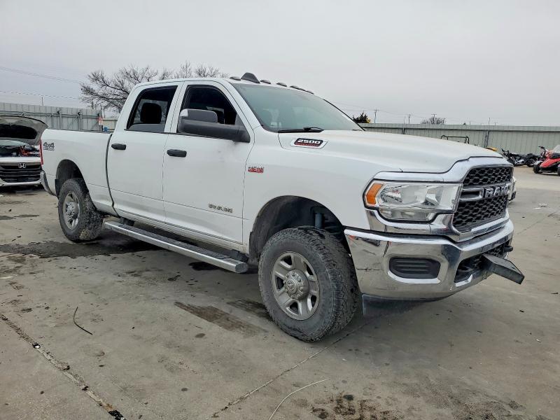 Photo 4 from auction – 2021 RAM 2500 with VIN 3C6UR5CJ6MG511486