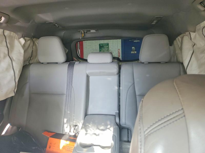 Photo 10 from auction – 2015 TOYOTA HIGHLANDER with VIN 5TDJKRFH7FS223027