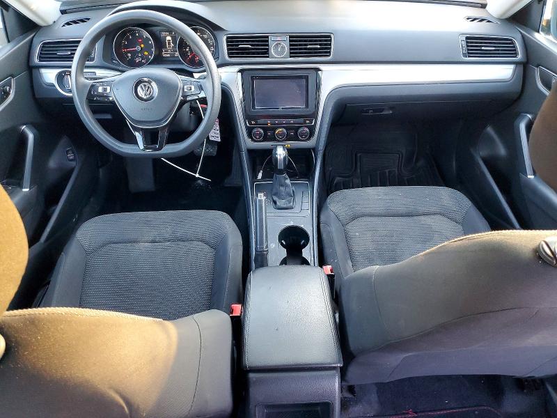 Photo 8 from auction – 2016 VOLKSWAGEN PASSAT S with VIN 1VWAT7A31GC030983