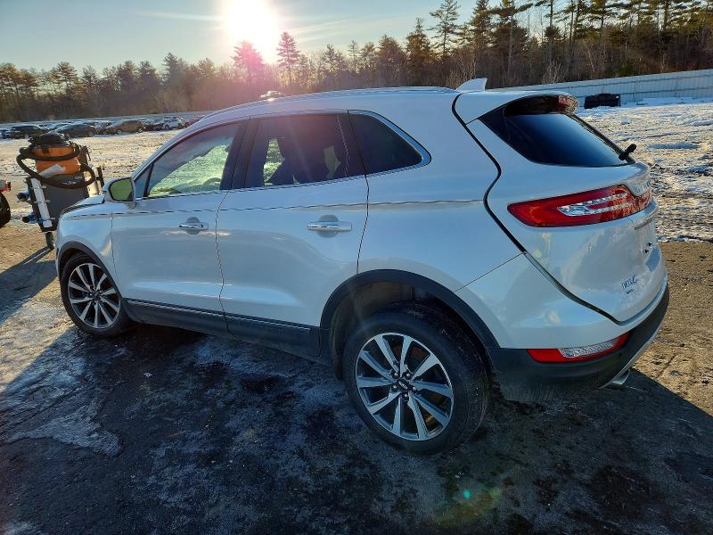 Photo 2 from auction – 2019 LINCOLN MKC RESERV with VIN 5LMCJ3D95KUL37269