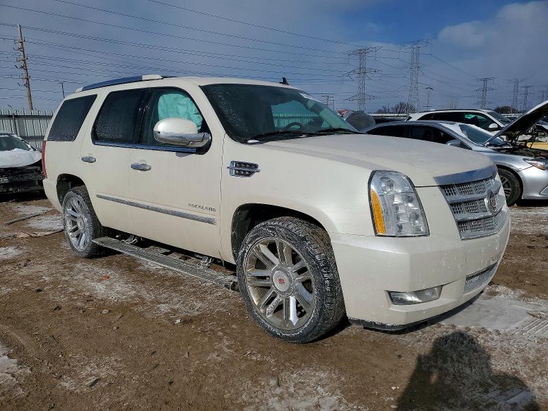 Photo 4 from auction – 2013 CADILLAC ESCALADE P with VIN 1GYS4DEF4DR322945