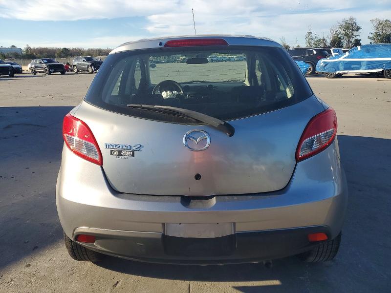 Photo 6 from auction – 2012 MAZDA MAZDA2 with VIN JM1DE1KY8C0132892