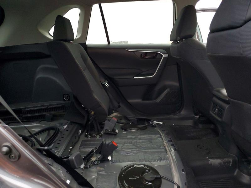 Photo 10 from auction – 2024 TOYOTA RAV4 LE with VIN 2T3K1RFV8RC256149