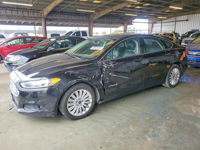 FORD FUSION 2014 con VIN 3FA6P0LU2ER103700 - Foto de la subasta