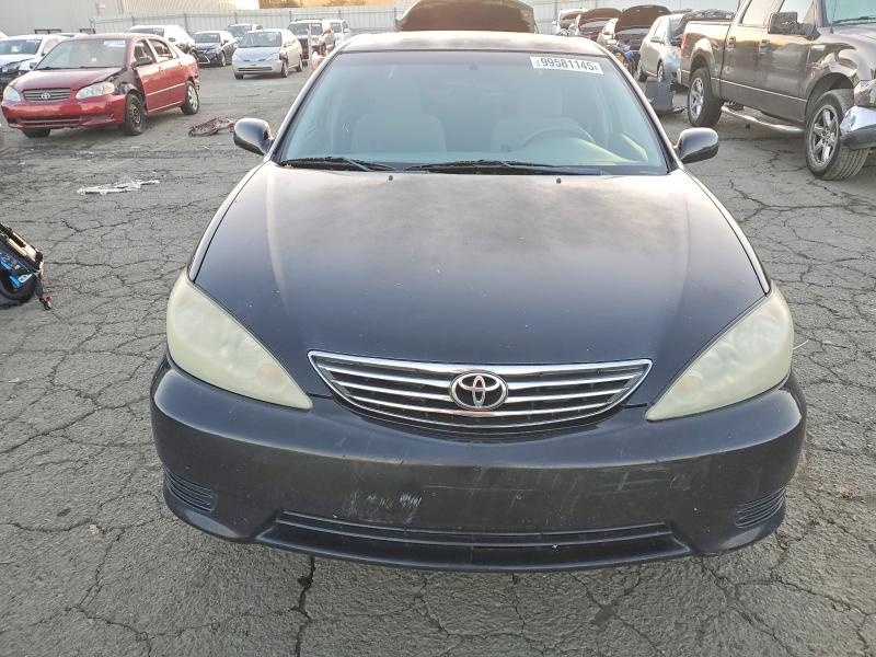 Photo 5 from auction – 2005 TOYOTA CAMRY LE with VIN 4T1BE32K25U024743