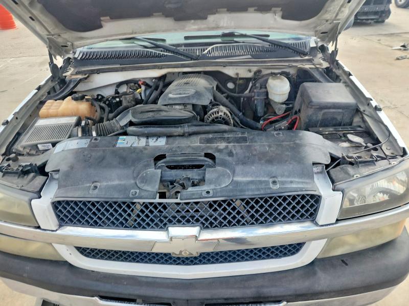 Photo 11 from auction – 2004 CHEVROLET SILVERADO with VIN 2GCEC19T241272821