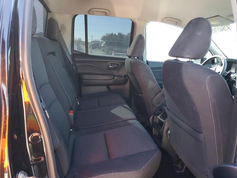 Photo 10 from auction – 2017 HONDA RIDGELINE with VIN 5FPYK2F14HB001259