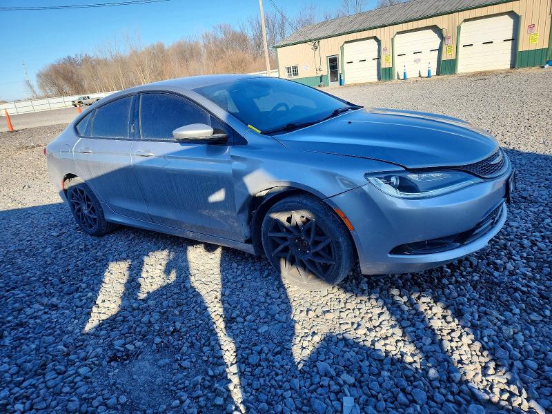 Photo 4 from auction – 2015 CHRYSLER 200 S with VIN 1C3CCCBBXFN754365