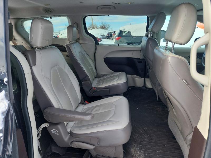 Photo 11 from auction – 2018 CHRYSLER PACIFICA T with VIN 2C4RC1BG5JR203956