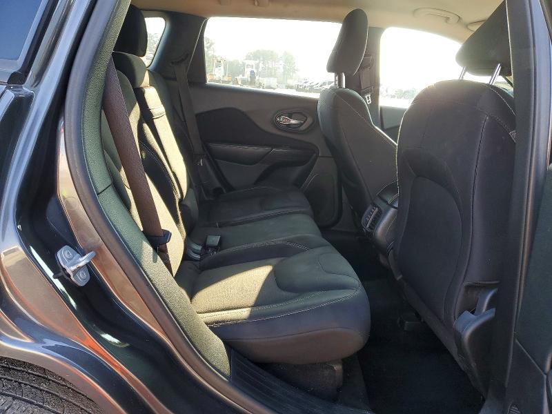 Photo 11 from auction – 2015 JEEP CHEROKEE with VIN 1C4PJLCB6FW722914