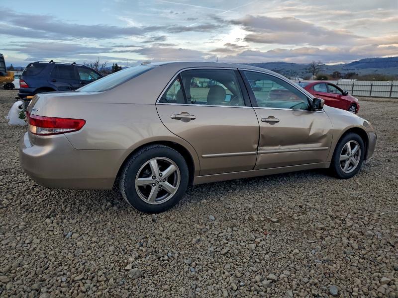 Photo 3 from auction – 2004 HONDA ACCORD EX with VIN JHMCM56884C007809