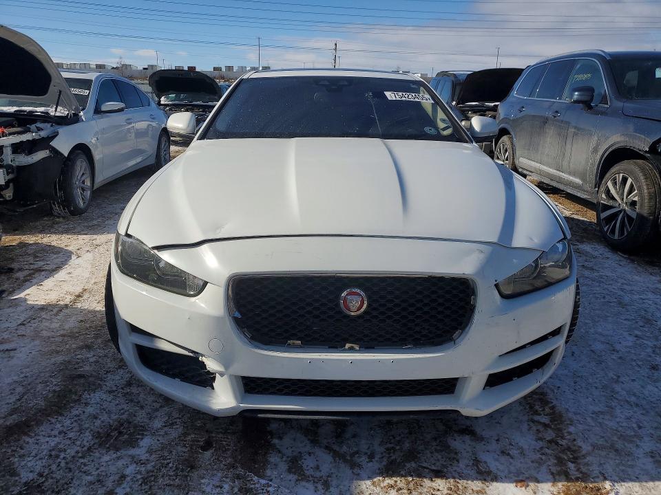 Photo 5 from auction – 2017 JAGUAR XE with VIN SAJAR4BG0HA978730