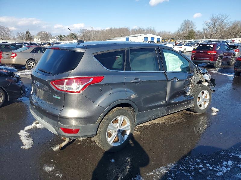 Photo 3 from auction – 2014 FORD ESCAPE with VIN 1FMCU0GX9EUD92265