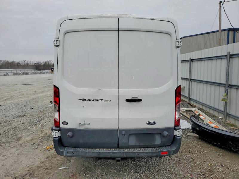 Photo 6 from auction – 2017 FORD TRANSIT with VIN 1FTYR2CG5HKA59316
