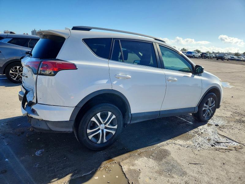 Photo 3 from auction – 2017 TOYOTA RAV4 LE with VIN 2T3ZFREV5HW398425