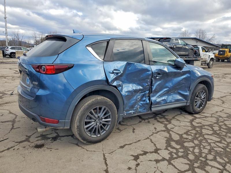 Photo 3 from auction – 2019 MAZDA CX-5 TOURI with VIN JM3KFBCM1K1699001