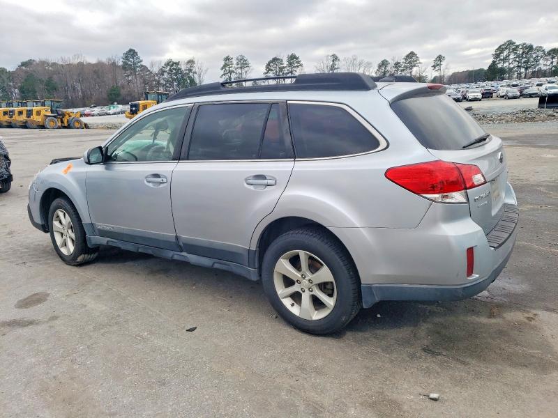 Снимка 2 от търг – 2014 SUBARU OUTBACK 3. с VIN 4S4BRDMC8E2237403