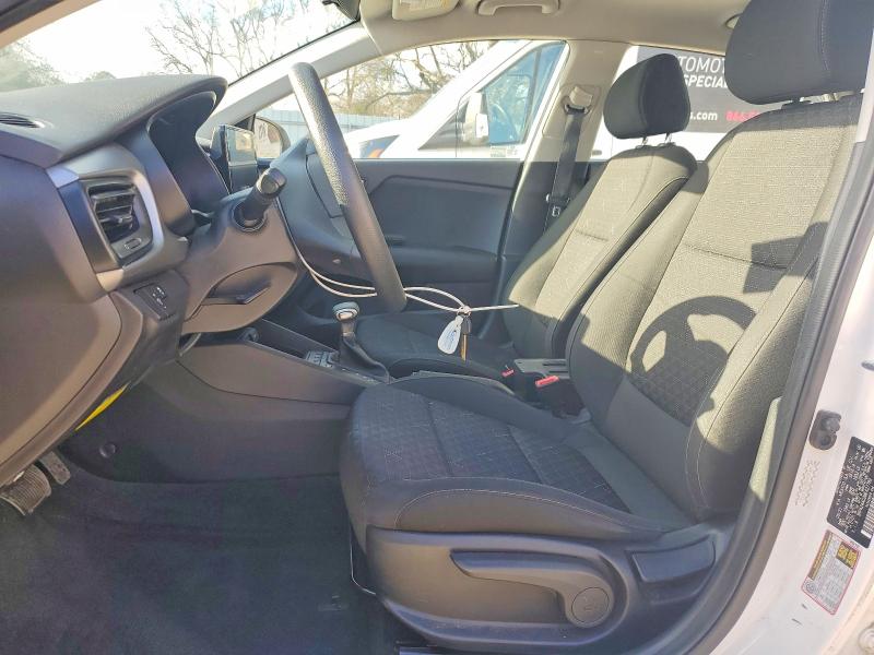 Photo 7 from auction – 2021 KIA RIO with VIN 3KPA24AD2ME427782