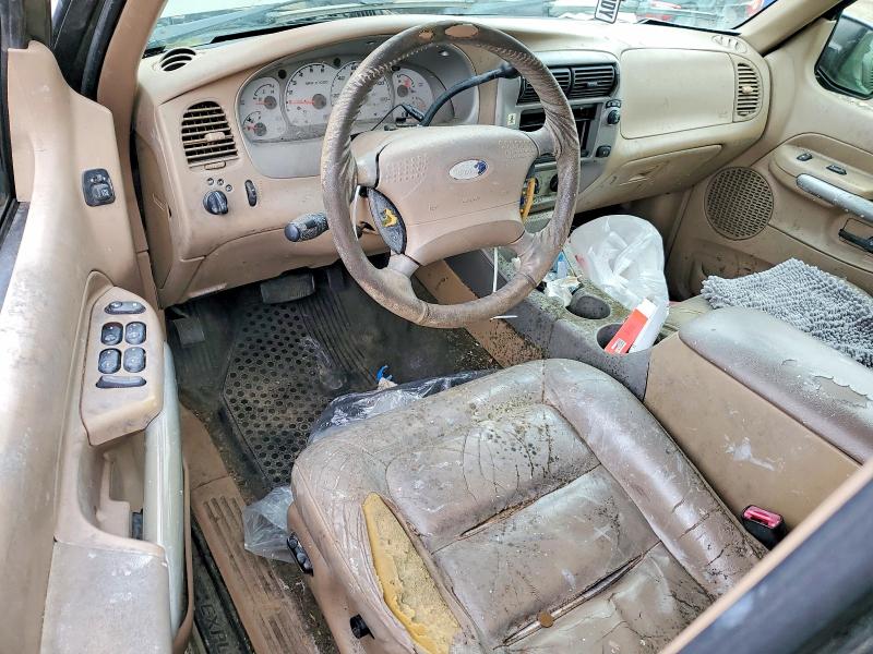Photo 8 from auction – 2002 FORD EXPLORER S with VIN 1FMZU67E02UB76148