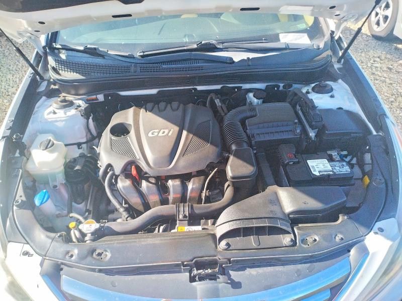 Photo 11 from auction – 2014 HYUNDAI SONATA with VIN 5NPEC4AC4EH832349