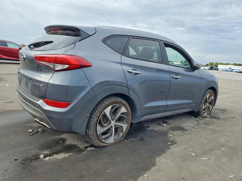 Photo 3 from auction – 2016 HYUNDAI TUCSON with VIN KM8J33A21GU193609