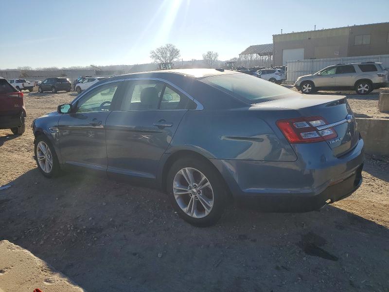 Photo 2 from auction – 2018 FORD TAURUS SE with VIN 1FAHP2D87JG134755