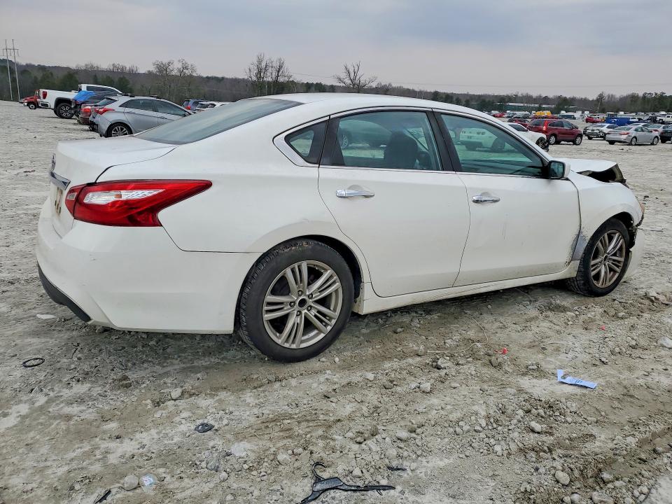 Photo 3 from auction – 2016 NISSAN ALTIMA with VIN 1N4AL3AP6GN354522