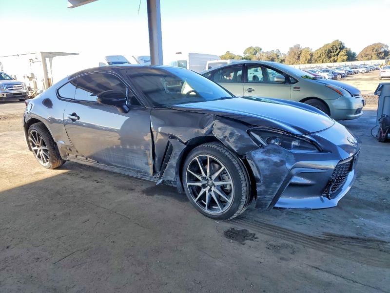 Photo 4 from auction – 2023 TOYOTA GR86 with VIN JF1ZNBC1XP8759832