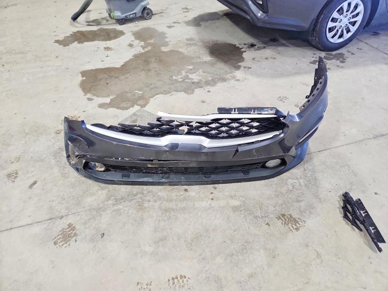 Photo 12 from auction – 2019 KIA FORTE with VIN 3KPF24AD8KE057490