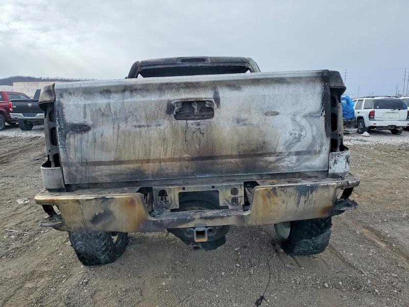 Photo 6 from auction – 2016 CHEVROLET SILVERADO with VIN 3GCUKREC8GG322720