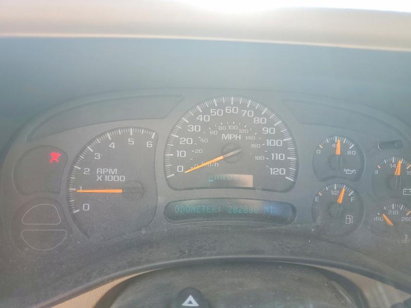 Photo 9 from auction – 2003 CHEVROLET SILVERADO with VIN 2GCEC19VX31148232