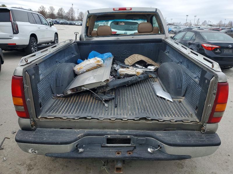 Photo 6 from auction – 1999 CHEVROLET SILVERADO with VIN 1GCEC14W3XZ117952