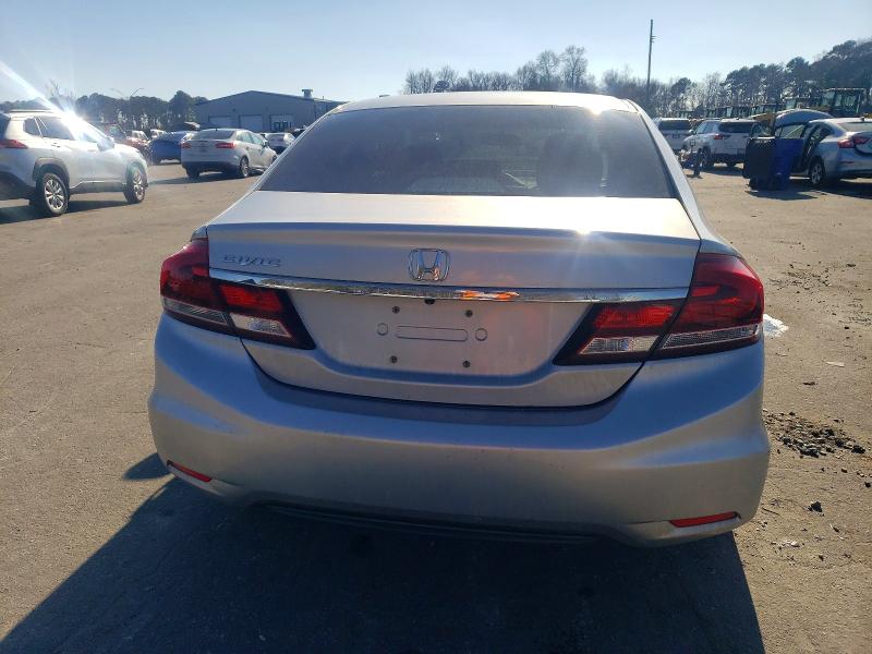Photo 6 from auction – 2015 HONDA CIVIC with VIN 19XFB2F5XFE047670