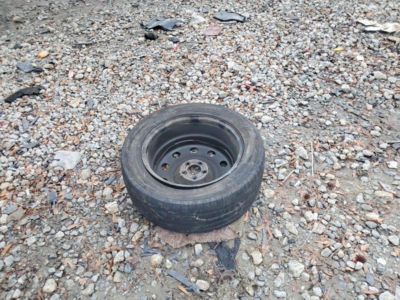 Photo 12 from auction – 2018 FORD ESCAPE with VIN 1FMCU0F71JUA27848