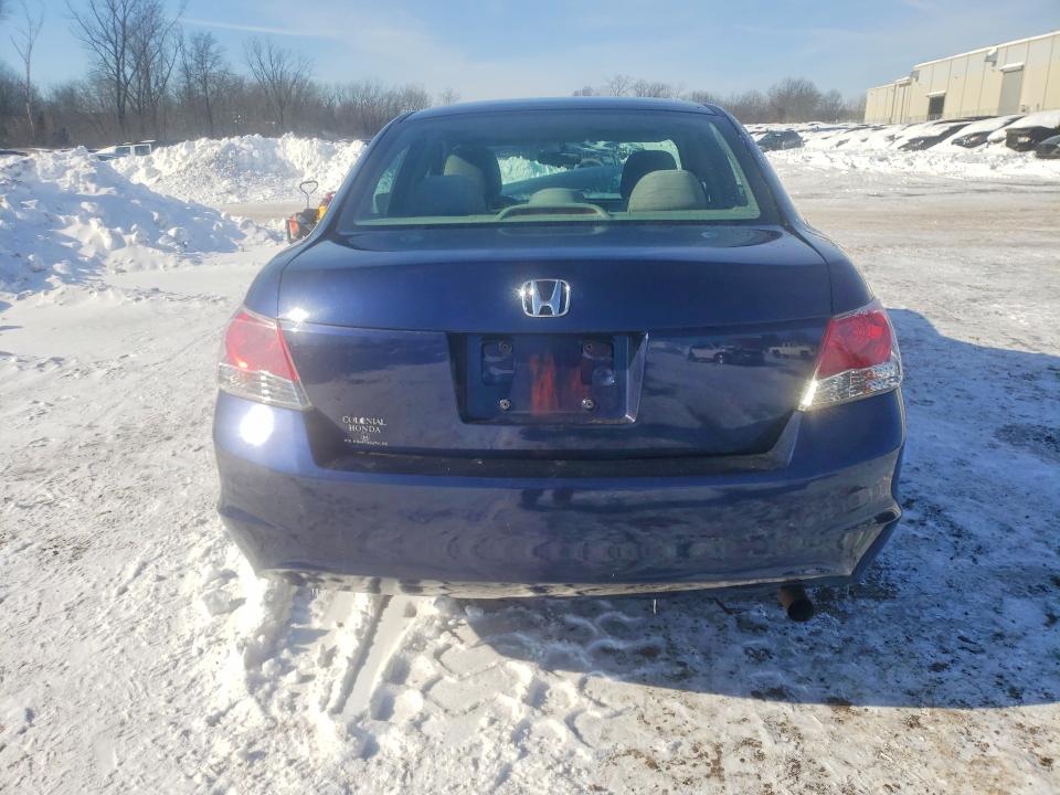 Photo 6 from auction – 2010 HONDA ACCORD LX with VIN 1HGCP2F33AA082714