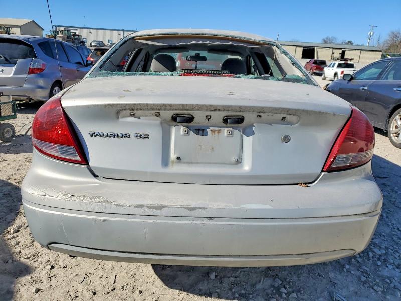 Photo 6 from auction – 2005 FORD TAURUS SE with VIN 1FAFP53U75A184023