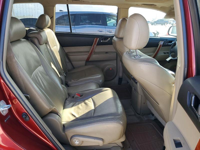 Photo 11 from auction – 2010 TOYOTA HIGHLANDER with VIN 5TDYK3EH4AS022577