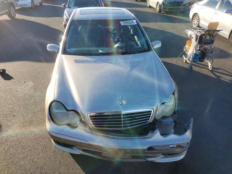 Photo 5 from auction – 2002 MERCEDES-BENZ C with VIN WDBRF65J72F212967