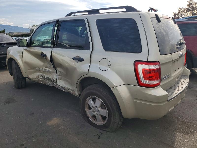 Photo 2 from auction – 2011 FORD ESCAPE with VIN 1FMCU0DG0BKB91463