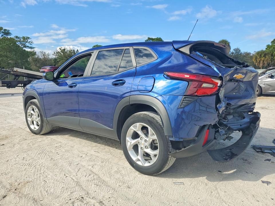 Фото 2 с аукциона – 2024 CHEVROLET TRAX LS с VIN KL77LFE25RC065258
