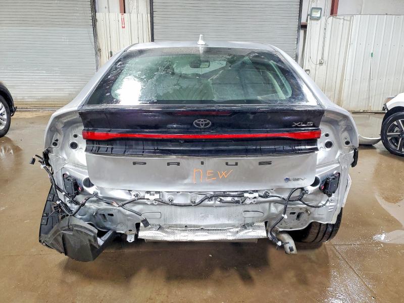 Photo 6 from auction – 2023 TOYOTA PRIUS LE with VIN JTDADABU2P3001805