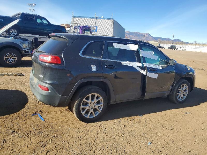 Photo 3 from auction – 2016 JEEP CHEROKEE with VIN 1C4PJLCB4GW149254