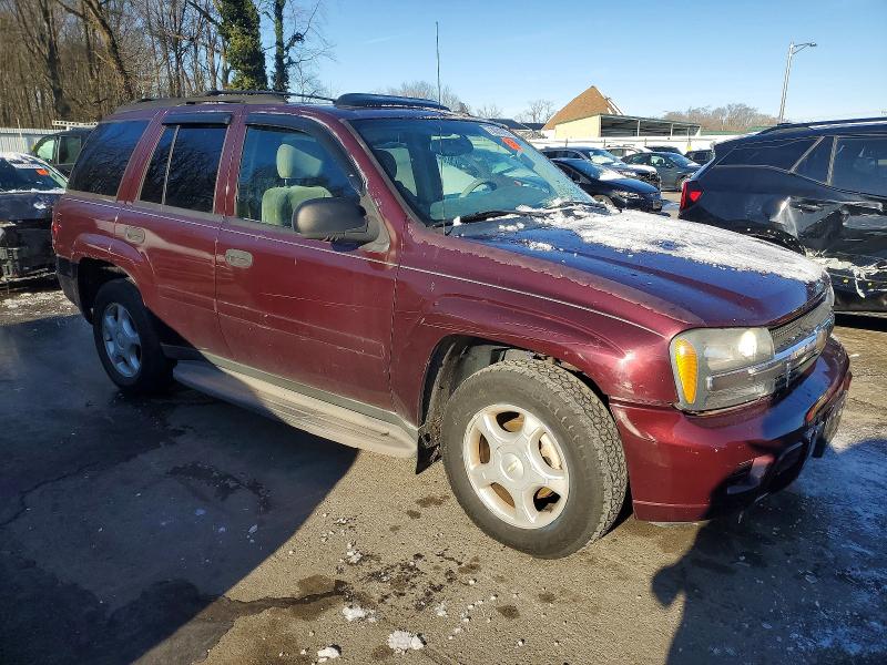 Photo 4 from auction – 2006 CHEVROLET TRAILBLAZER with VIN 1GNDT13S262322008