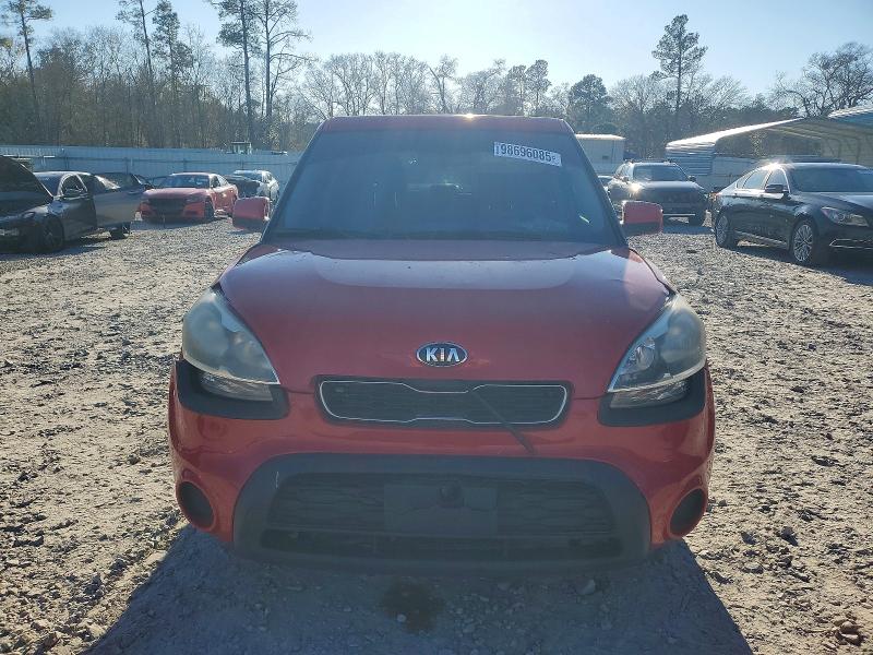 Photo 5 from auction – 2013 KIA SOUL with VIN KNDJT2A53D7584392