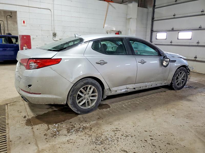 Photo 3 from auction – 2013 KIA OPTIMA with VIN KNAGM4A71D5337451