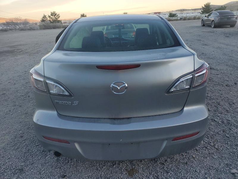 Photo 6 from auction – 2012 MAZDA 3 with VIN JM1BL1W81C1552172