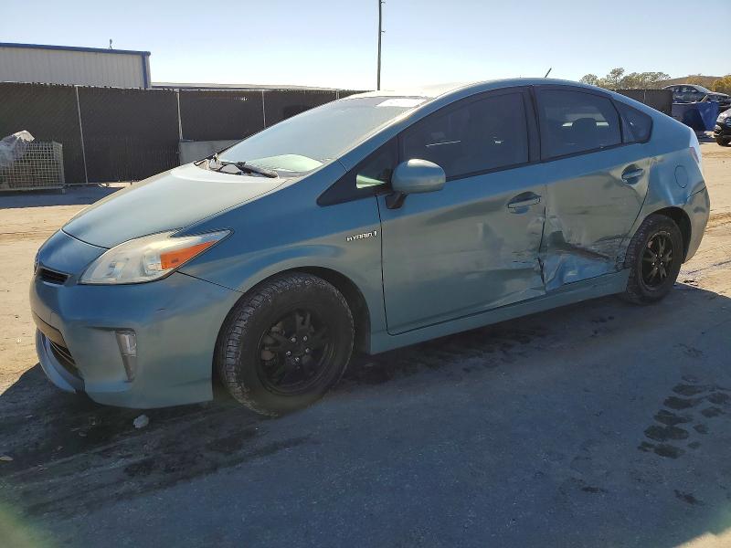 TOYOTA PRIUS 2014 with VIN JTDKN3DU7E1744270 - Photo from auction